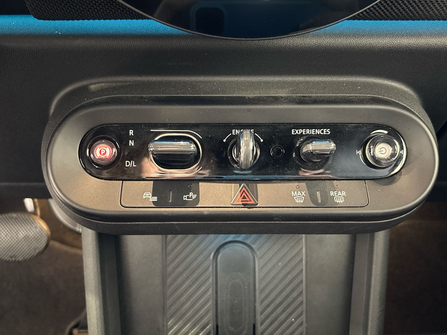 fotoG 16 del MINI MINI Cooper Cabrio C 120 kW (163 CV) 163cv Gasolina del 2025 en Barcelona