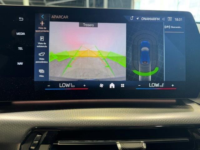 BMW iX2 xDrive30 color Azul. Año 2025. 230KW(313CV). Eléctrico. En concesionario Quadis Munich - Terrassa de Barcelona