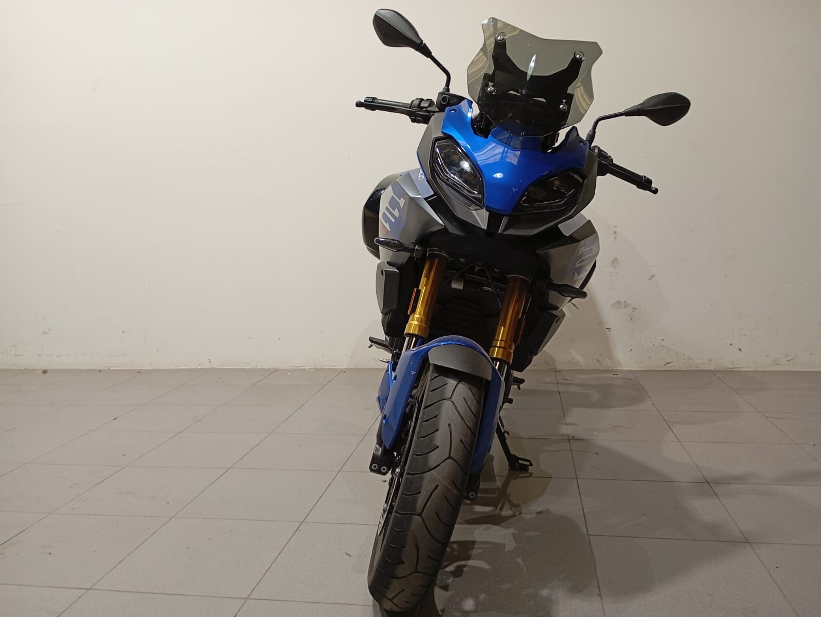 Imatge del vehicle 4
