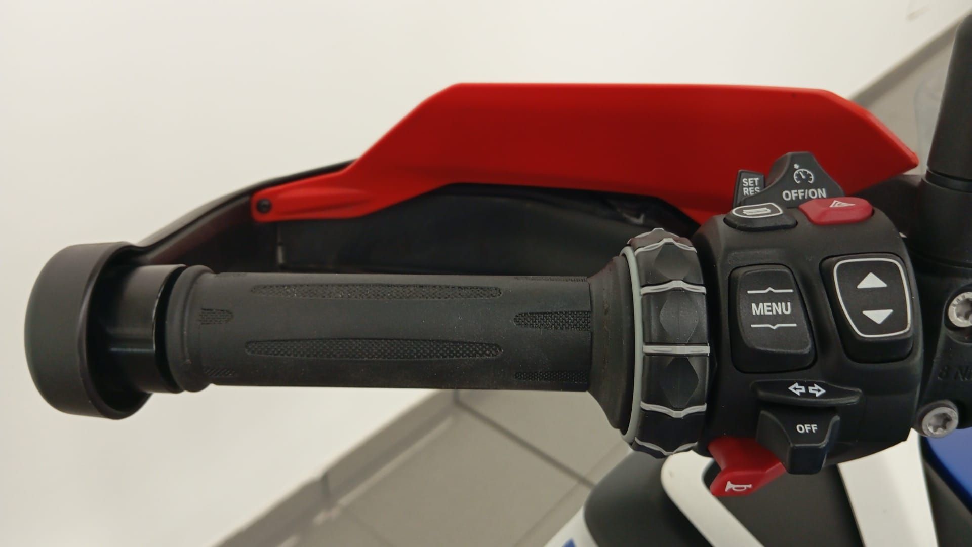 Imatge del vehicle 4