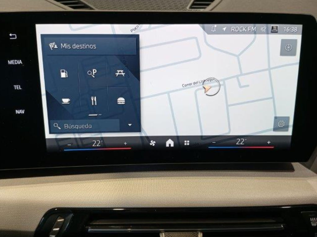 BMW X1 sDrive18i color Negro. Año 2024. 100KW(136CV). Gasolina. En concesionario Quadis Munich (Manresa) de Barcelona