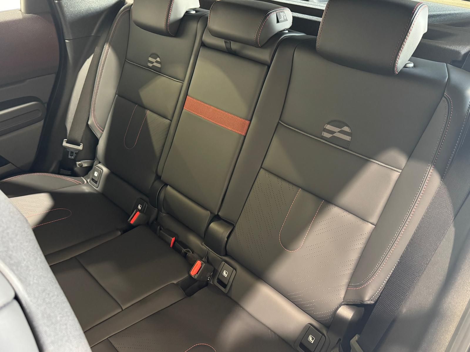 fotoG 8 del MINI MINI Countryman D 120 kW (163 CV) 163cv Diésel del 2025 en Barcelona