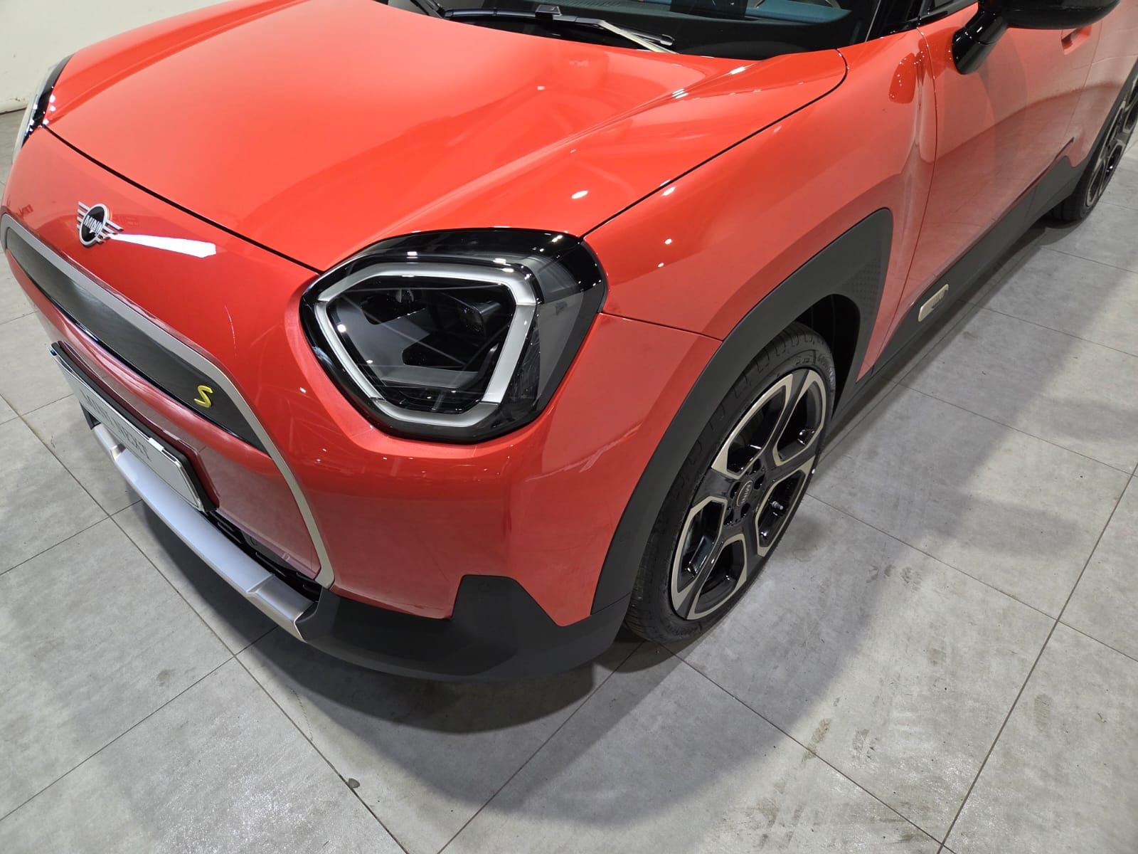 Fotos de MINI Aceman SE 160 kW (218 CV)