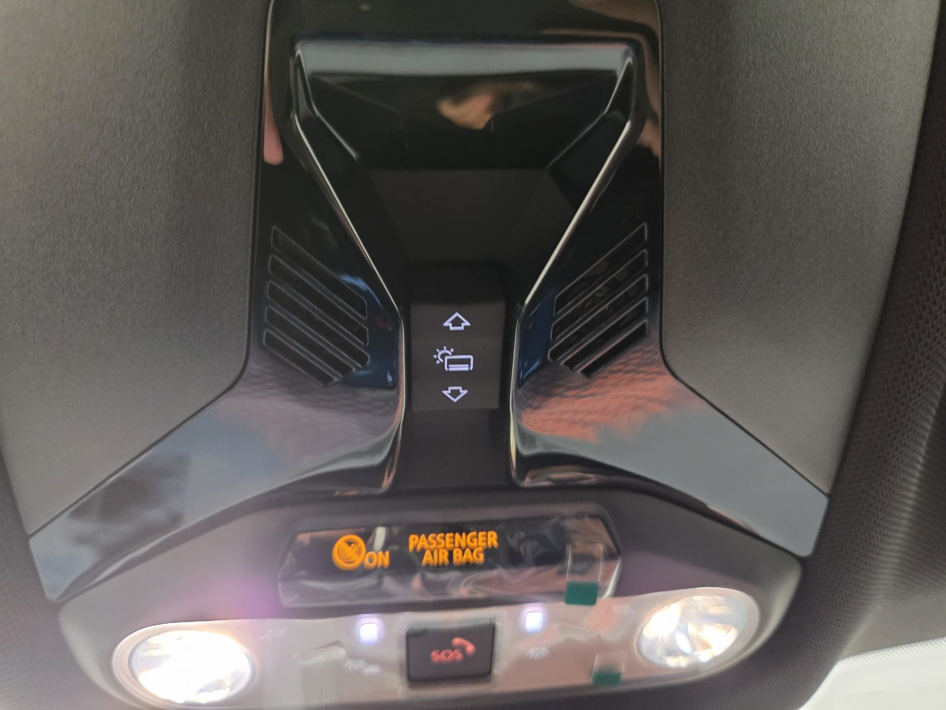 fotoG 14 del MINI MINI Aceman SE 160 kW (218 CV) 218cv Eléctrico del 2025 en Barcelona