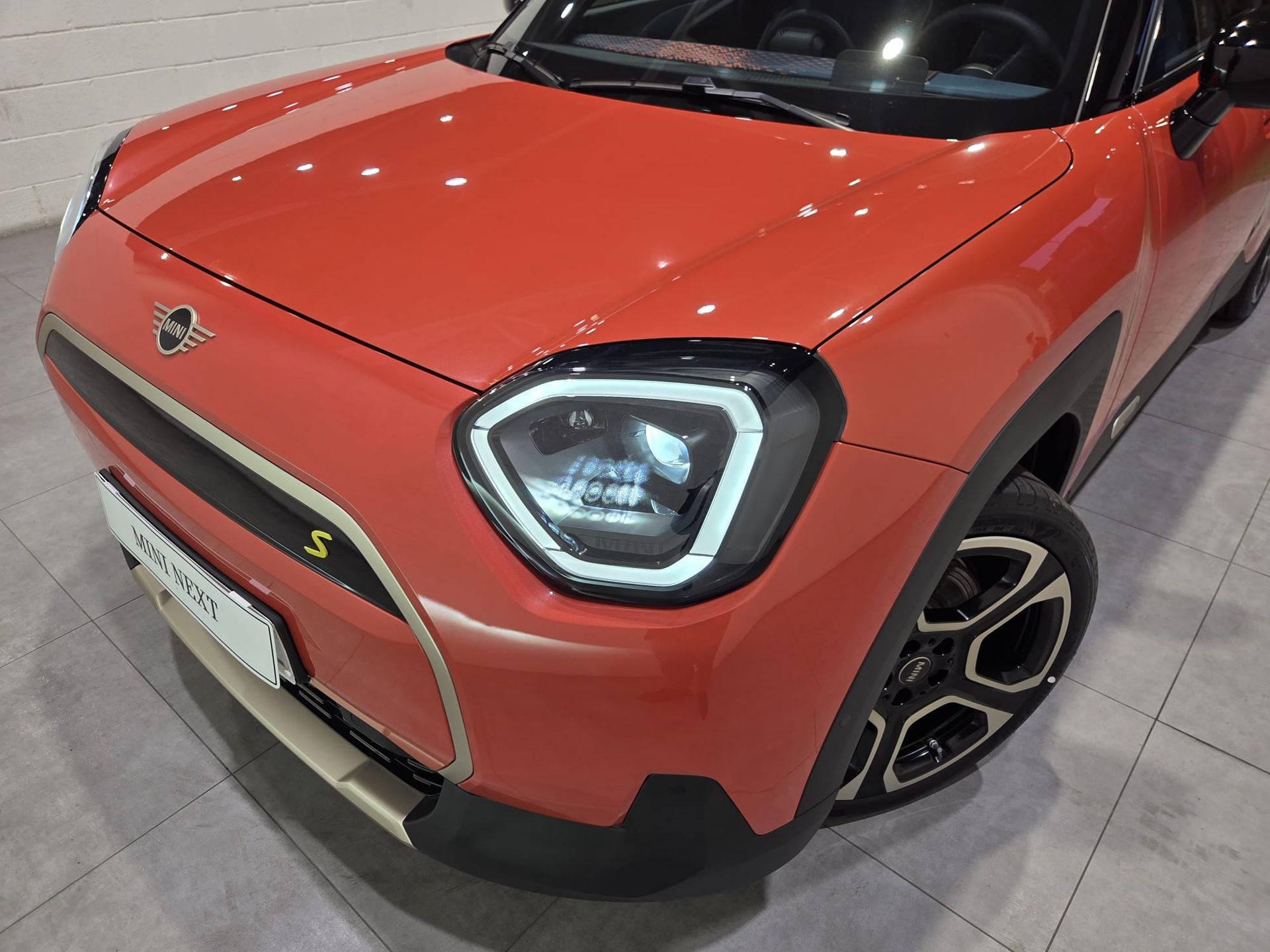 Fotos de MINI Aceman SE 160 kW (218 CV)