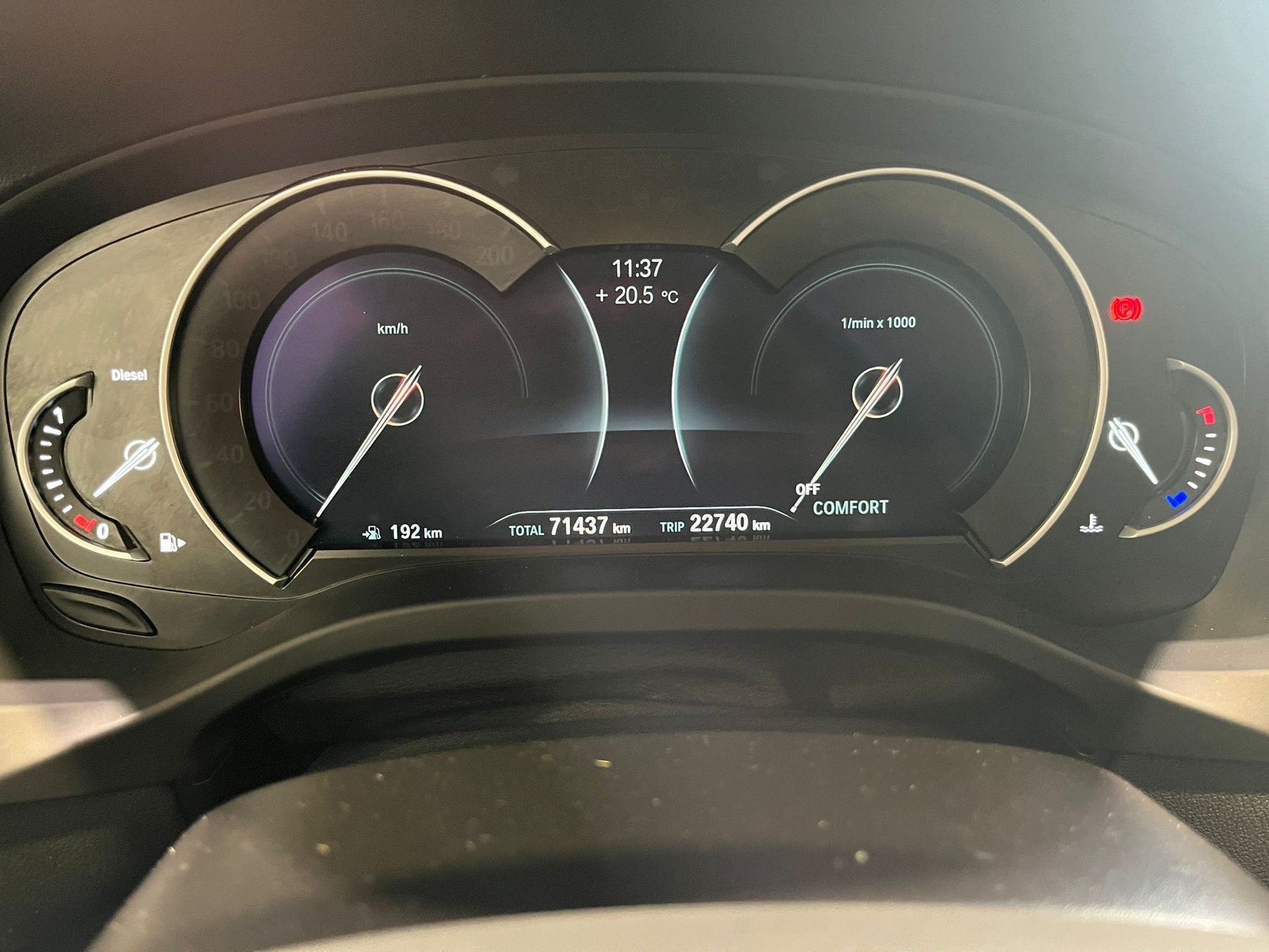 BMW X4 xDrive20d color Blanco. Año 2021. 140KW(190CV). Diésel. En concesionario Quadis Munich (Manresa) de Barcelona