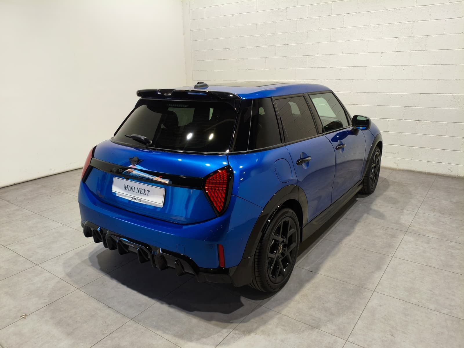 fotoG 30 del MINI MINI Cooper 5 Puertas S 150 kW (204 CV) 204cv Gasolina del 2025 en Barcelona