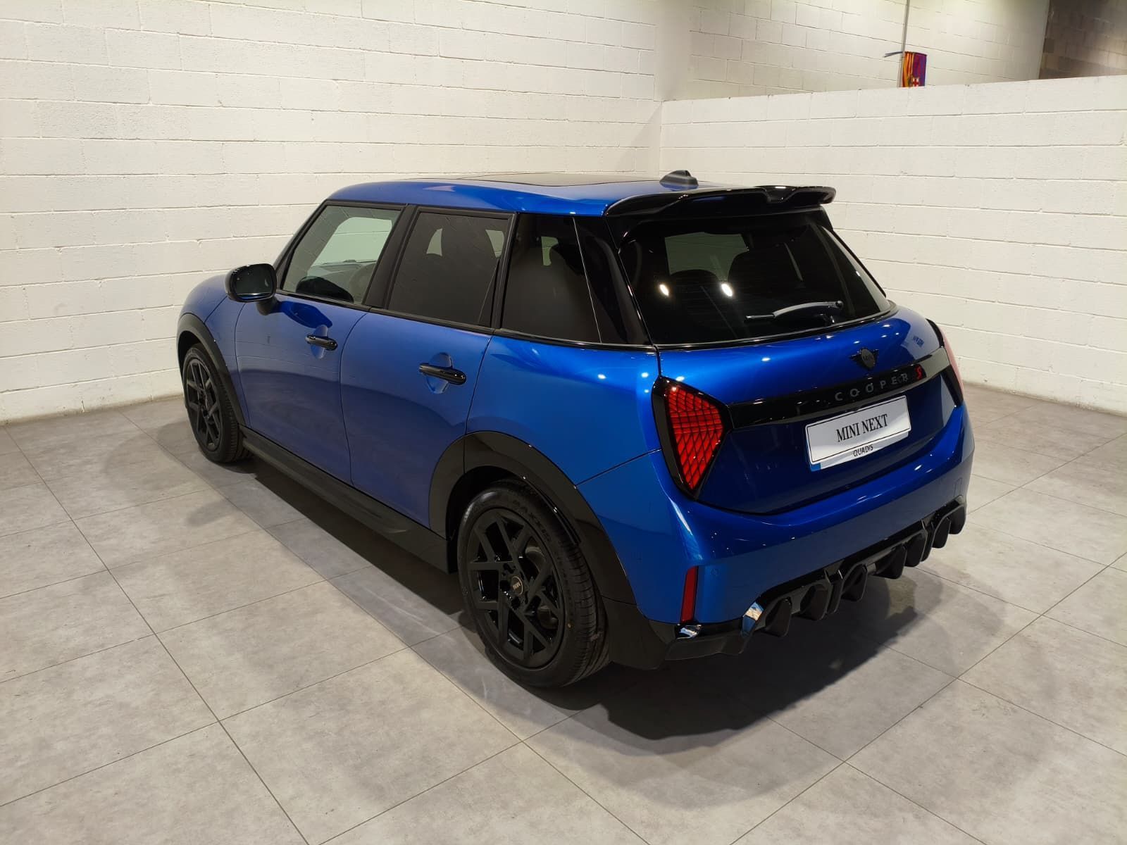 fotoG 31 del MINI MINI Cooper 5 Puertas S 150 kW (204 CV) 204cv Gasolina del 2025 en Barcelona