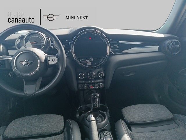 fotoG 6 del MINI MINI Cooper 5 Puertas 100 kW (136 CV) 136cv Gasolina del 2022 en Sta. C. Tenerife