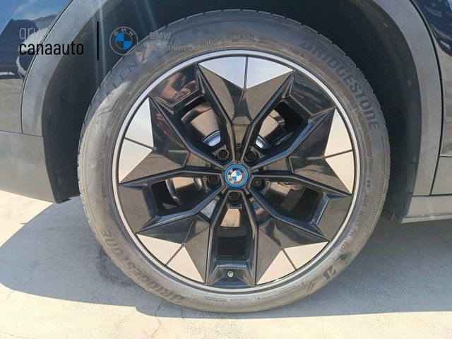 BMW iX3 iX3 color Negro. Año 2021. 210KW(286CV). Eléctrico. En concesionario LAS PALMAS de Sta. C. Tenerife