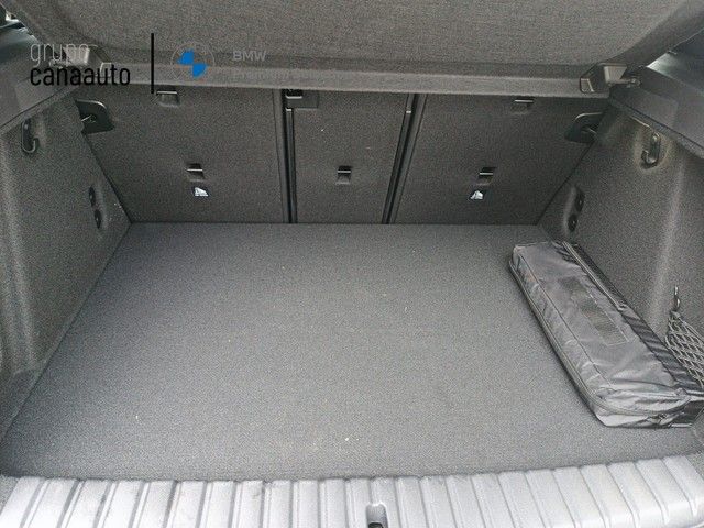 BMW Serie 1 120d color Gris. Año 2025. 120KW(163CV). Diésel. En concesionario DEMO de Sta. C. Tenerife