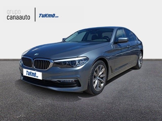 BMW Serie 5 530i color Azul. Año 2017. 185KW(252CV). Gasolina. En concesionario TACO de Sta. C. Tenerife