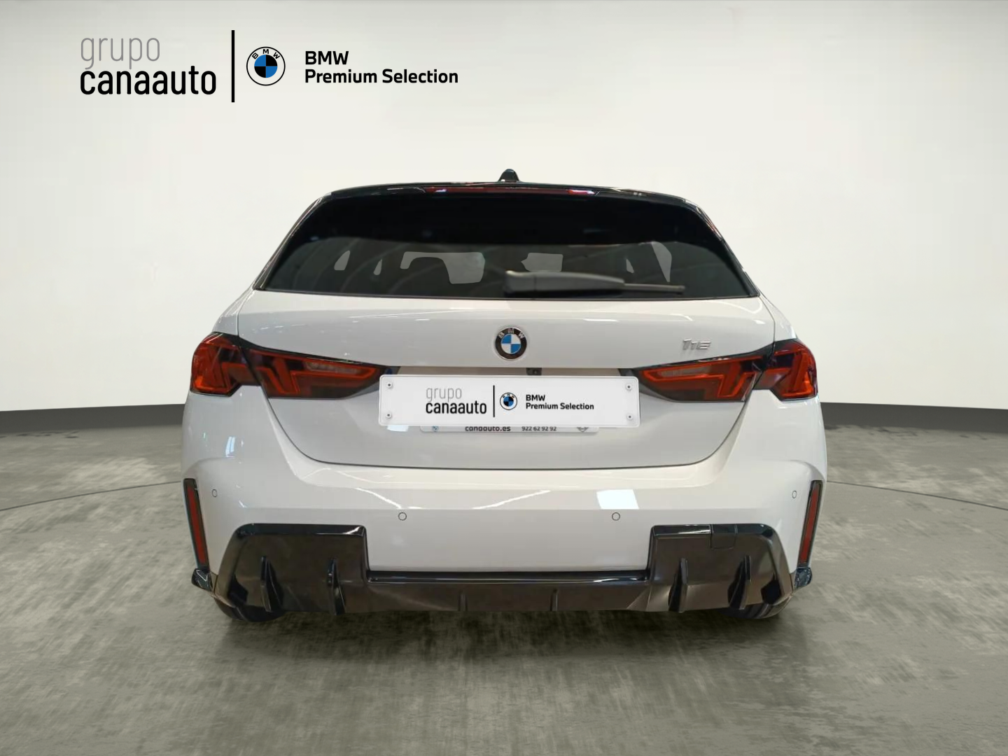 Bmw Serie 1 116i color Blanco. Año 2026. 90KW(122CV). Gasolina. En concesionario MG CANARIAS - TACO de Sta. C. Tenerife