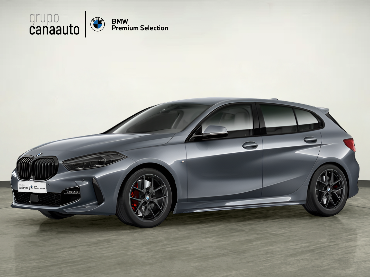 Fotos de BMW Serie 1 118i color Gris. Año 2022. 103KW(140CV). Gasolina. En concesionario TACO de Sta. C. Tenerife