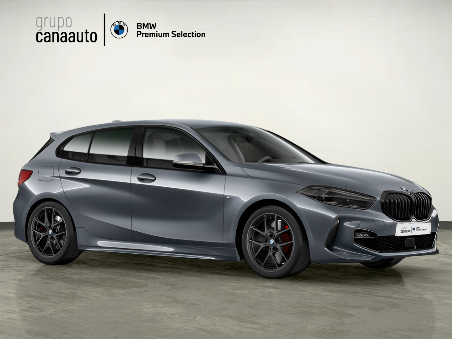 BMW Serie 1 118i color Gris. Año 2022. 103KW(140CV). Gasolina. En concesionario TACO de Sta. C. Tenerife