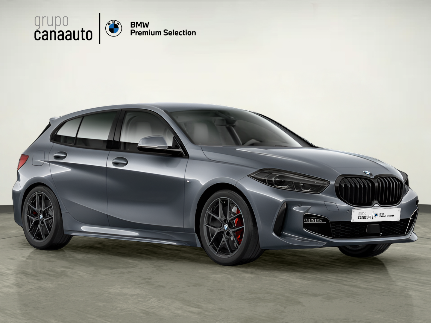 BMW Serie 1 118i color Gris. Año 2022. 103KW(140CV). Gasolina. En concesionario TACO de Sta. C. Tenerife