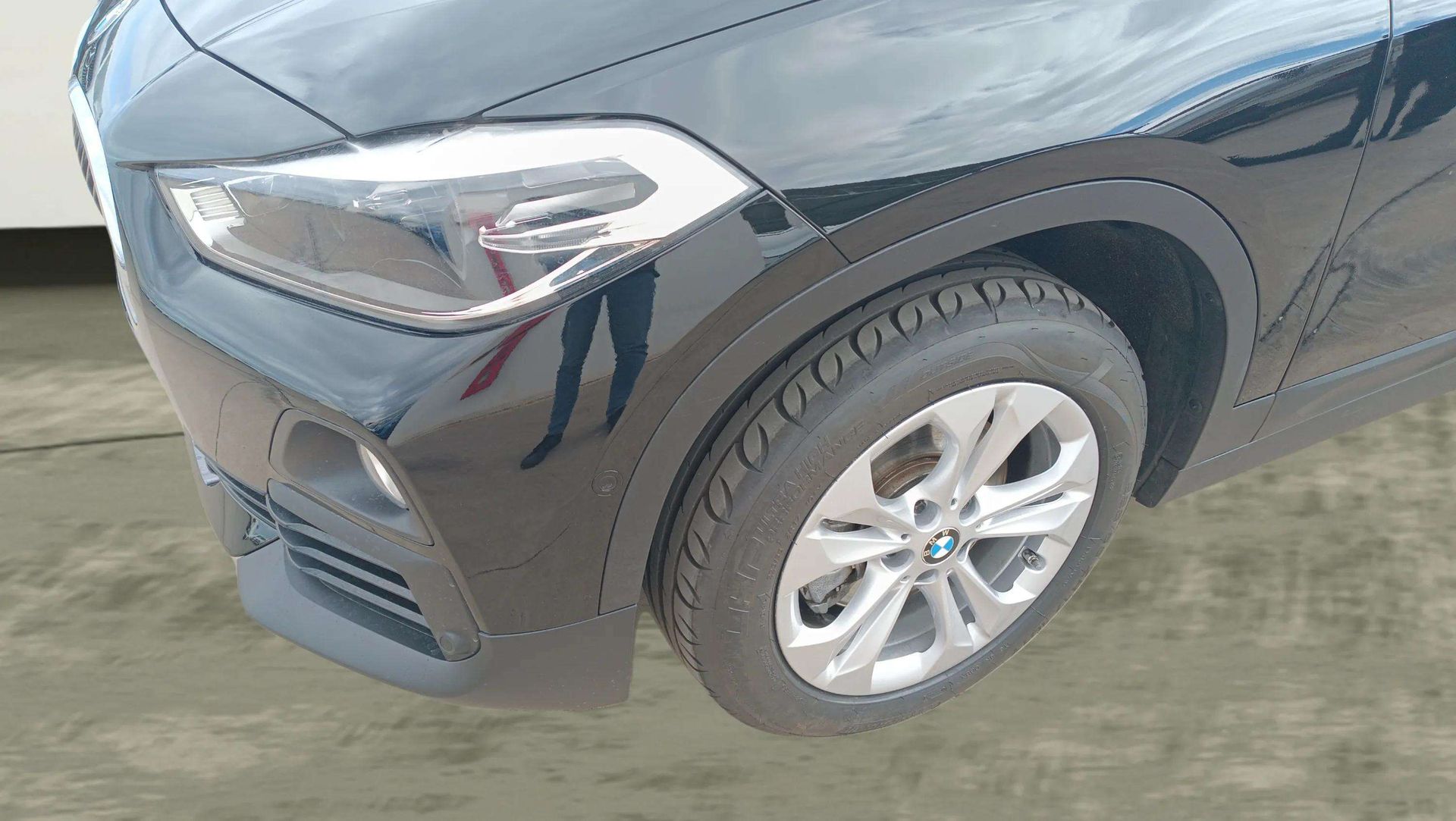 BMW X2 sDrive18d color Negro. Año 2018. 110KW(150CV). Diésel. En concesionario TACO de Sta. C. Tenerife