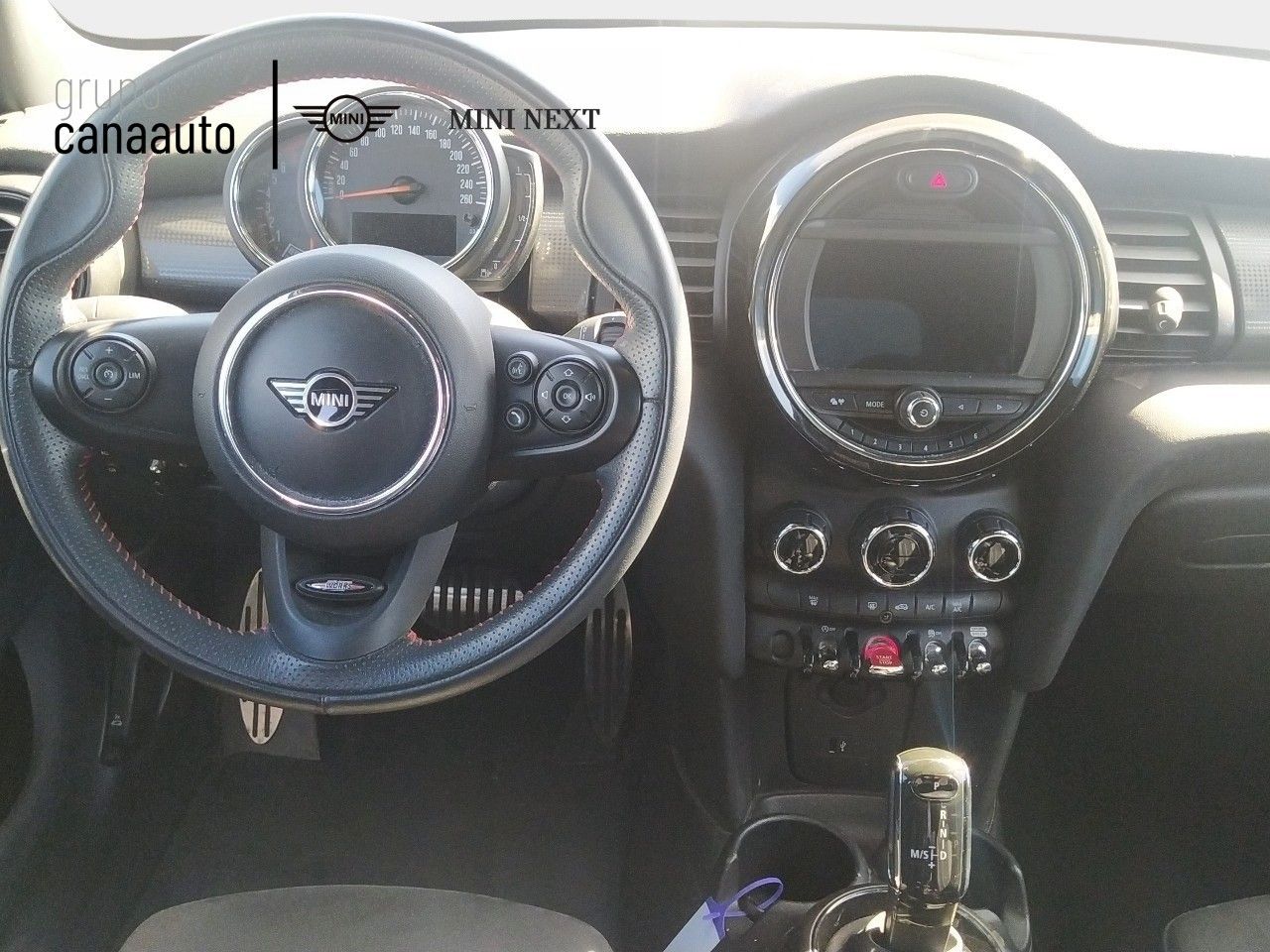 fotoG 6 del MINI MINI Cooper 5 Puertas 100 kW (136 CV) 136cv Gasolina del 2021 en Sta. C. Tenerife