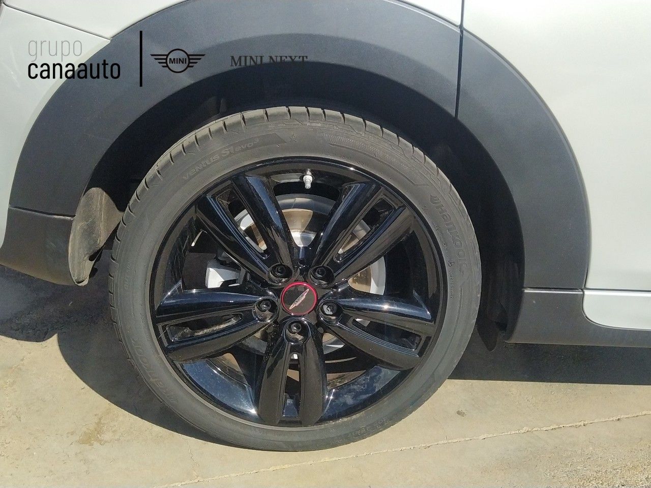 fotoG 10 del MINI MINI Cooper 5 Puertas 100 kW (136 CV) 136cv Gasolina del 2021 en Sta. C. Tenerife