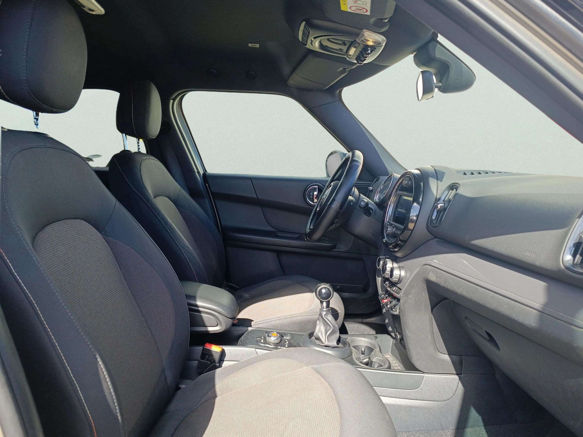 fotoG 7 del MINI MINI Countryman Cooper D 110 kW (150 CV) 150cv Diésel del 2020 en Sta. C. Tenerife