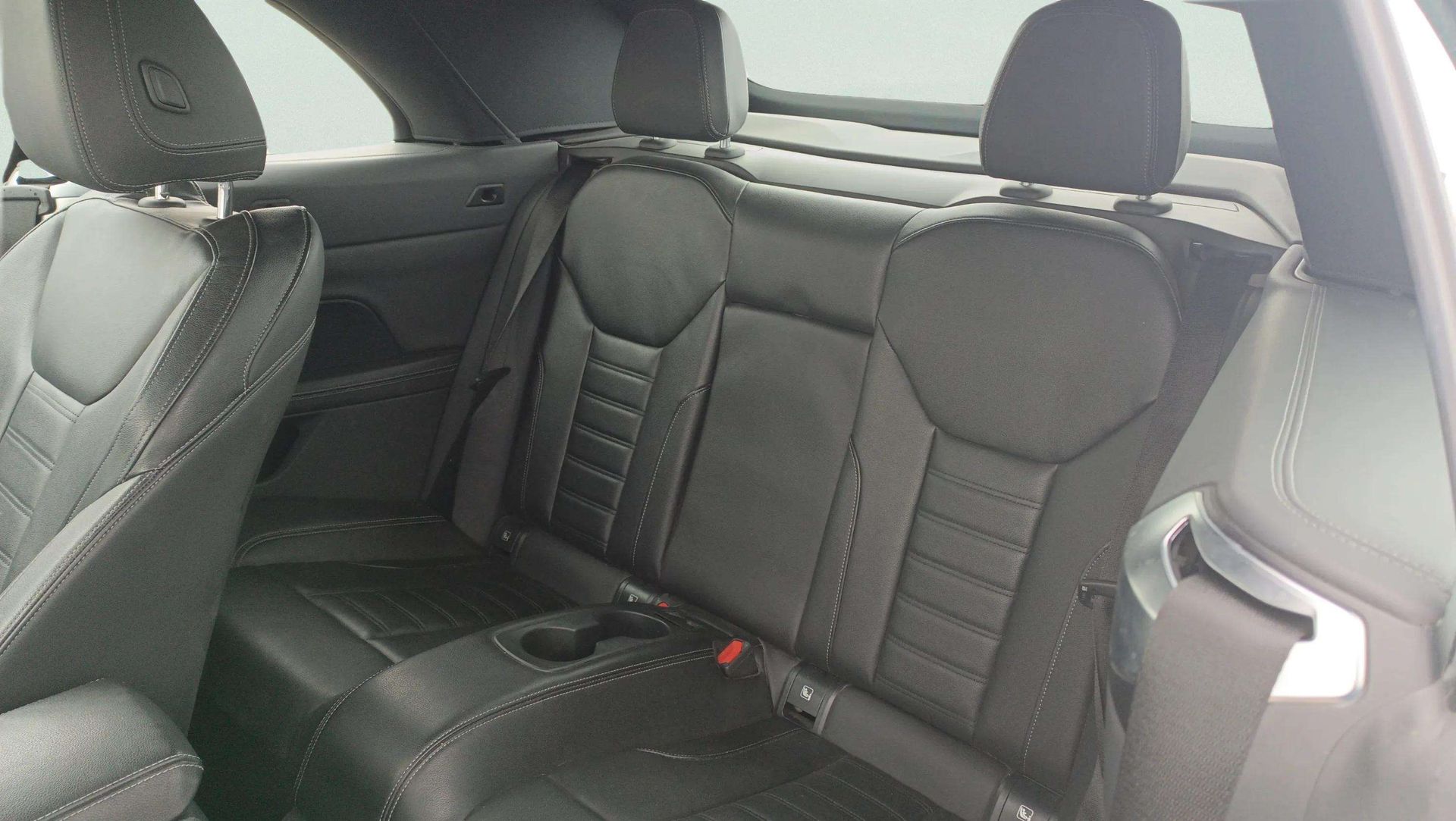 BMW Serie 4 420i Cabrio color Blanco. Año 2025. 135KW(184CV). Gasolina. En concesionario TACO de Sta. C. Tenerife