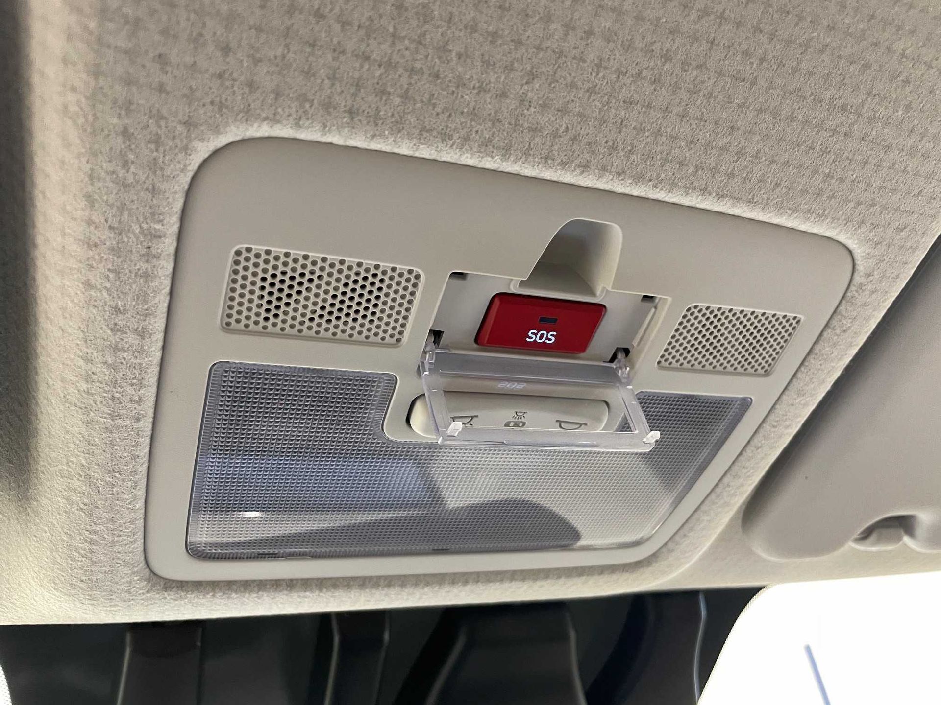 Hyundai Inster 49KWH en Barcelona