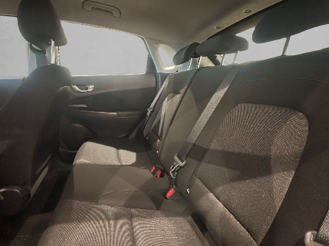 Hyundai Kona 1.6 GDI HEV en Barcelona