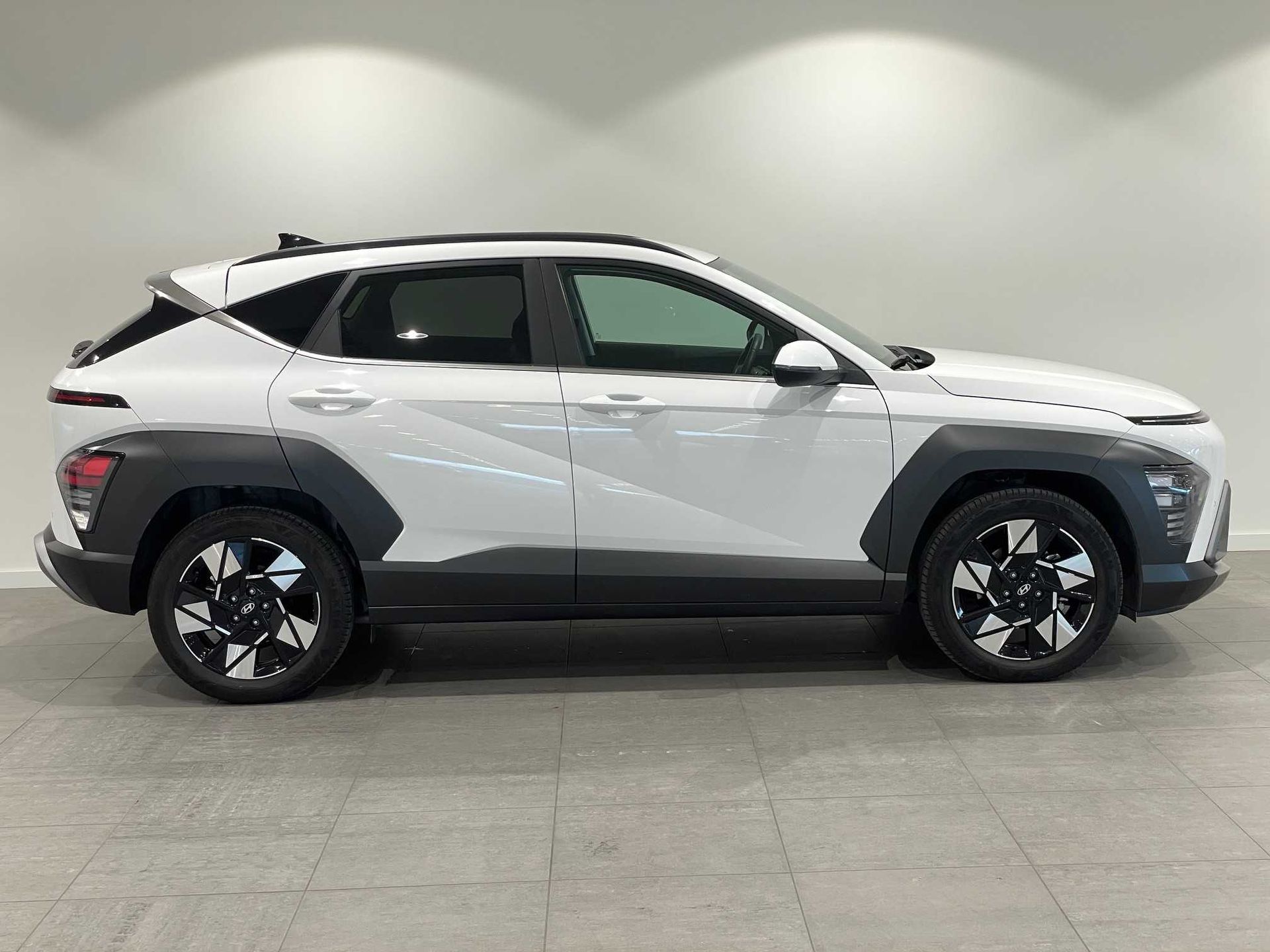 Hyundai Kona 1.6 GDI HEV en Barcelona