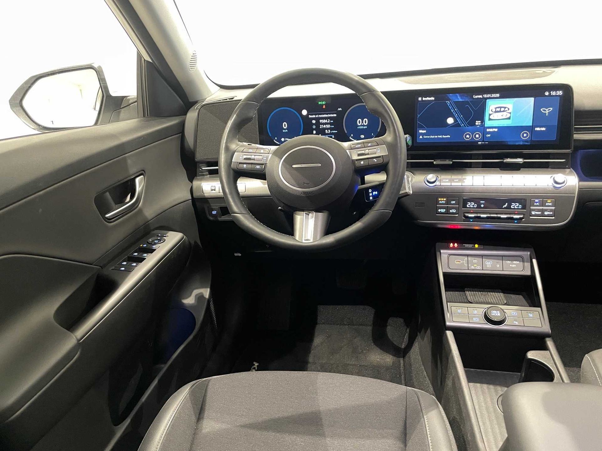 Hyundai Kona 1.6 GDI HEV en Barcelona