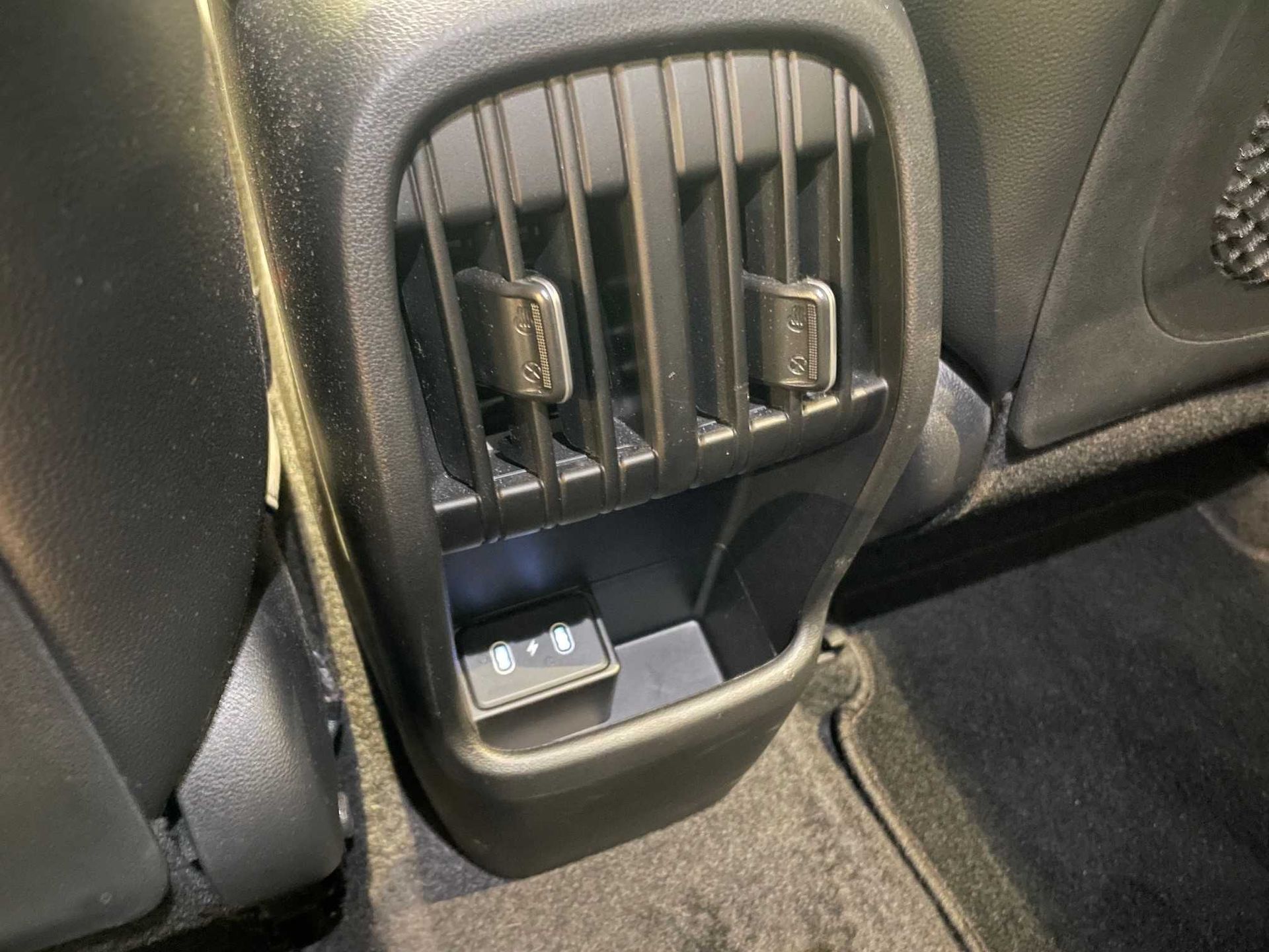 Hyundai Kona 1.6 GDI HEV en Barcelona