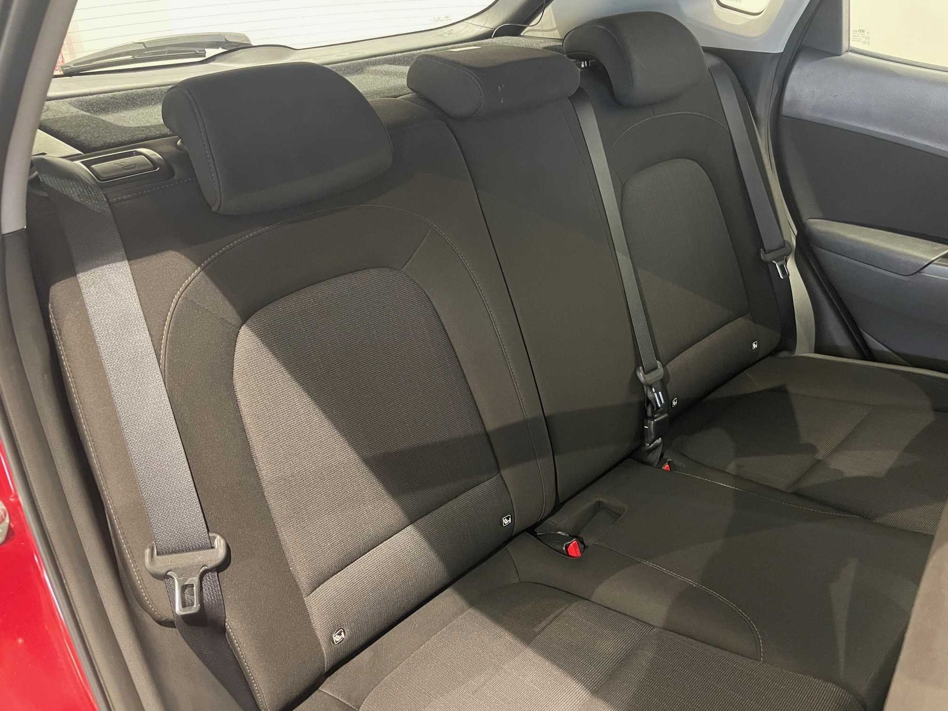 Hyundai Kona 1.6 GDI HEV en Barcelona