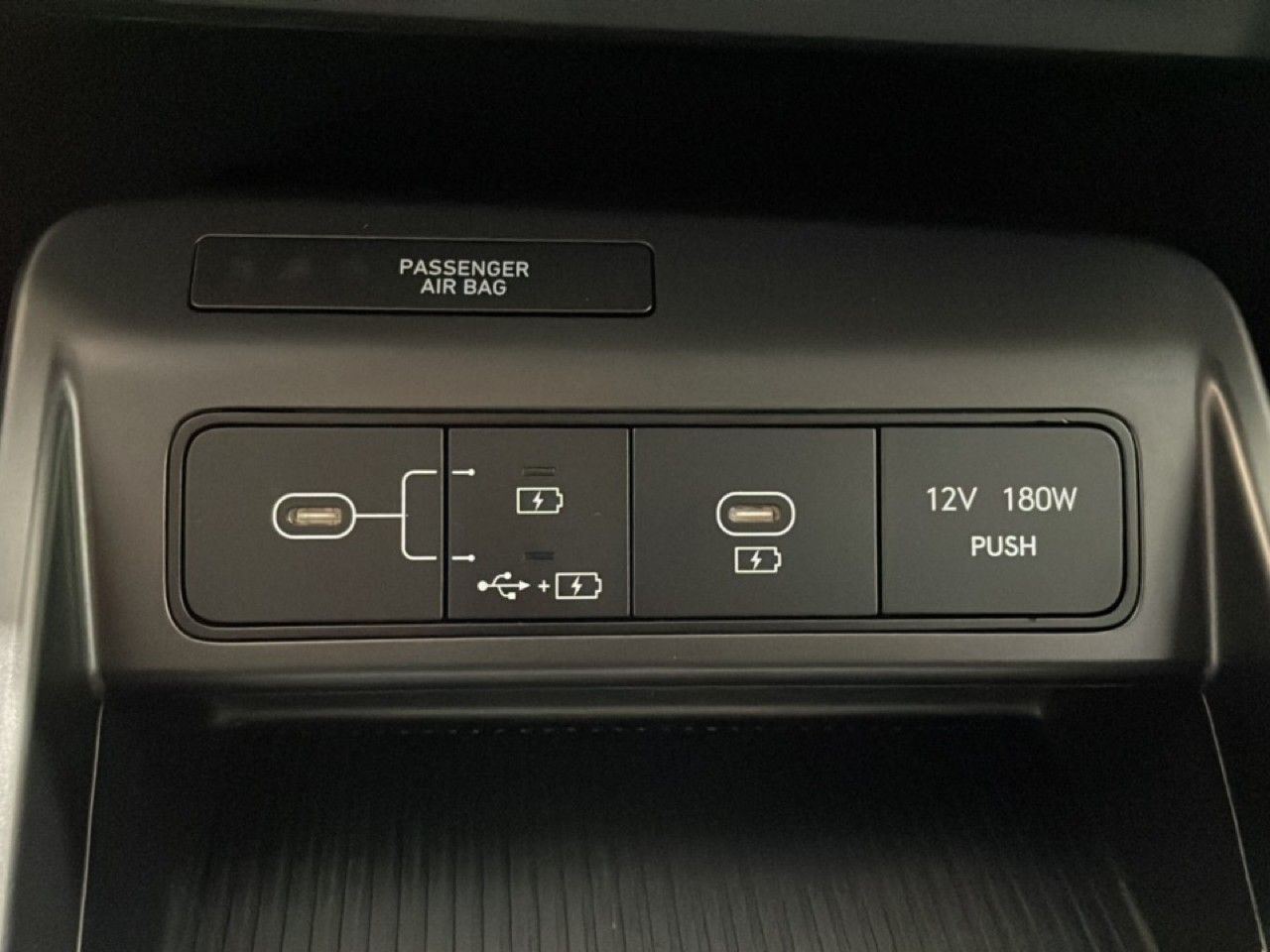 Hyundai Kona 1.6 GDI HEV en Barcelona