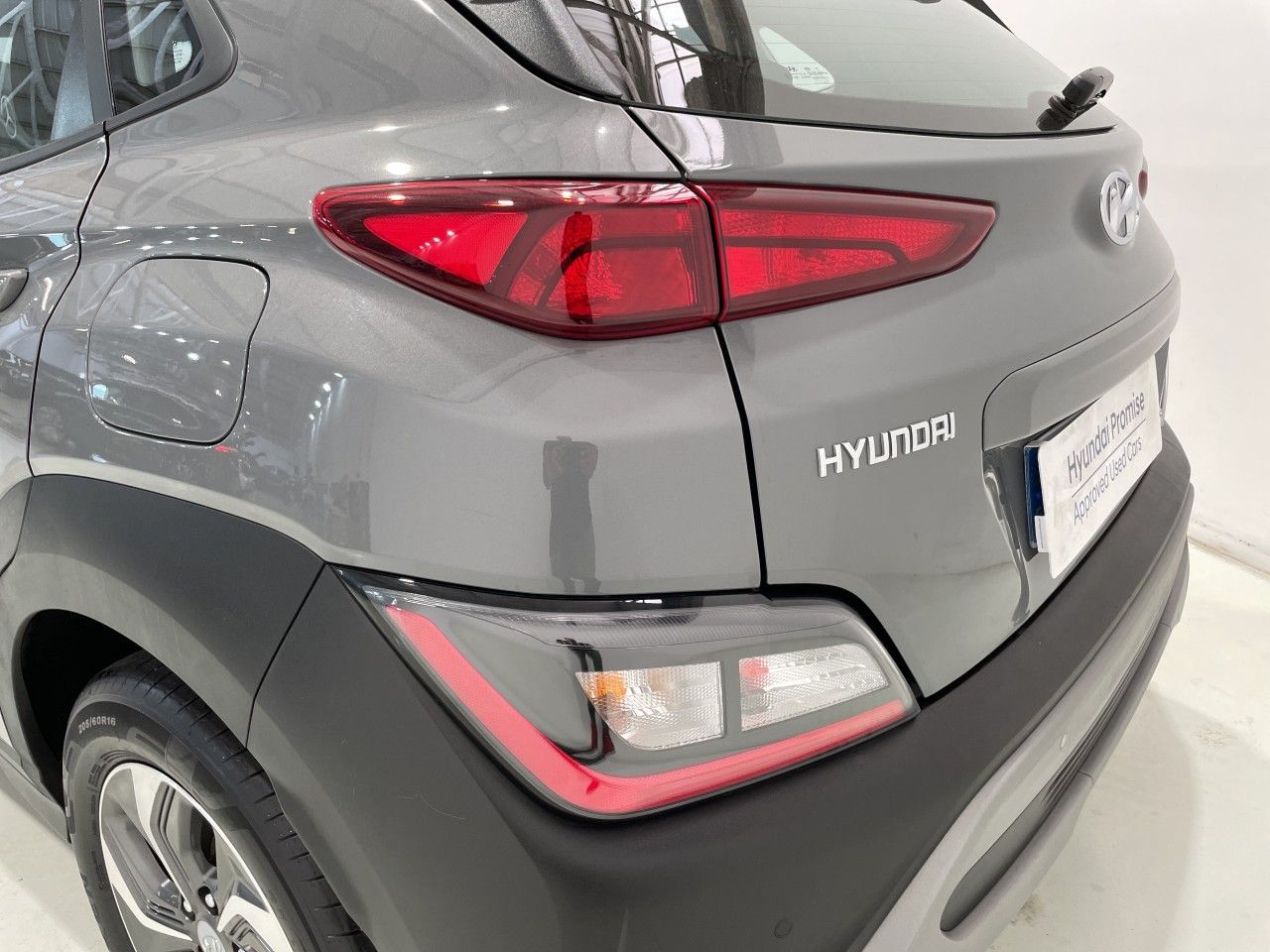 Hyundai Kona 1.6 GDI HEV en Barcelona