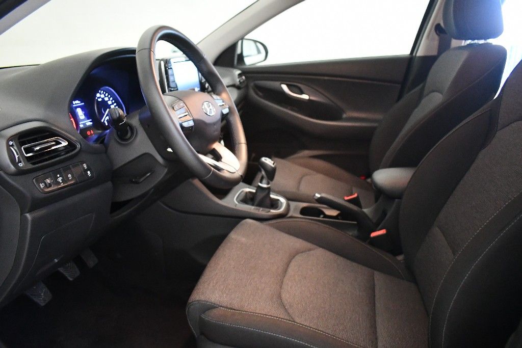 Hyundai i30 1.5 DPI en Barcelona