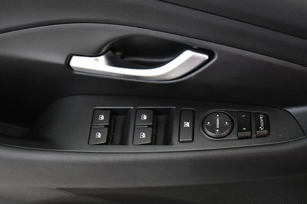 Hyundai i30 1.5 DPI en Barcelona