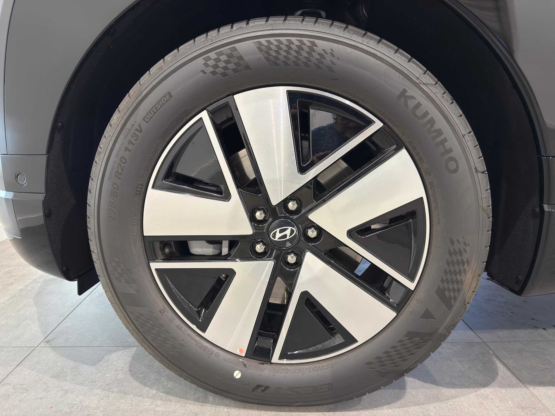 Hyundai Ioniq 9 110kWh en Barcelona