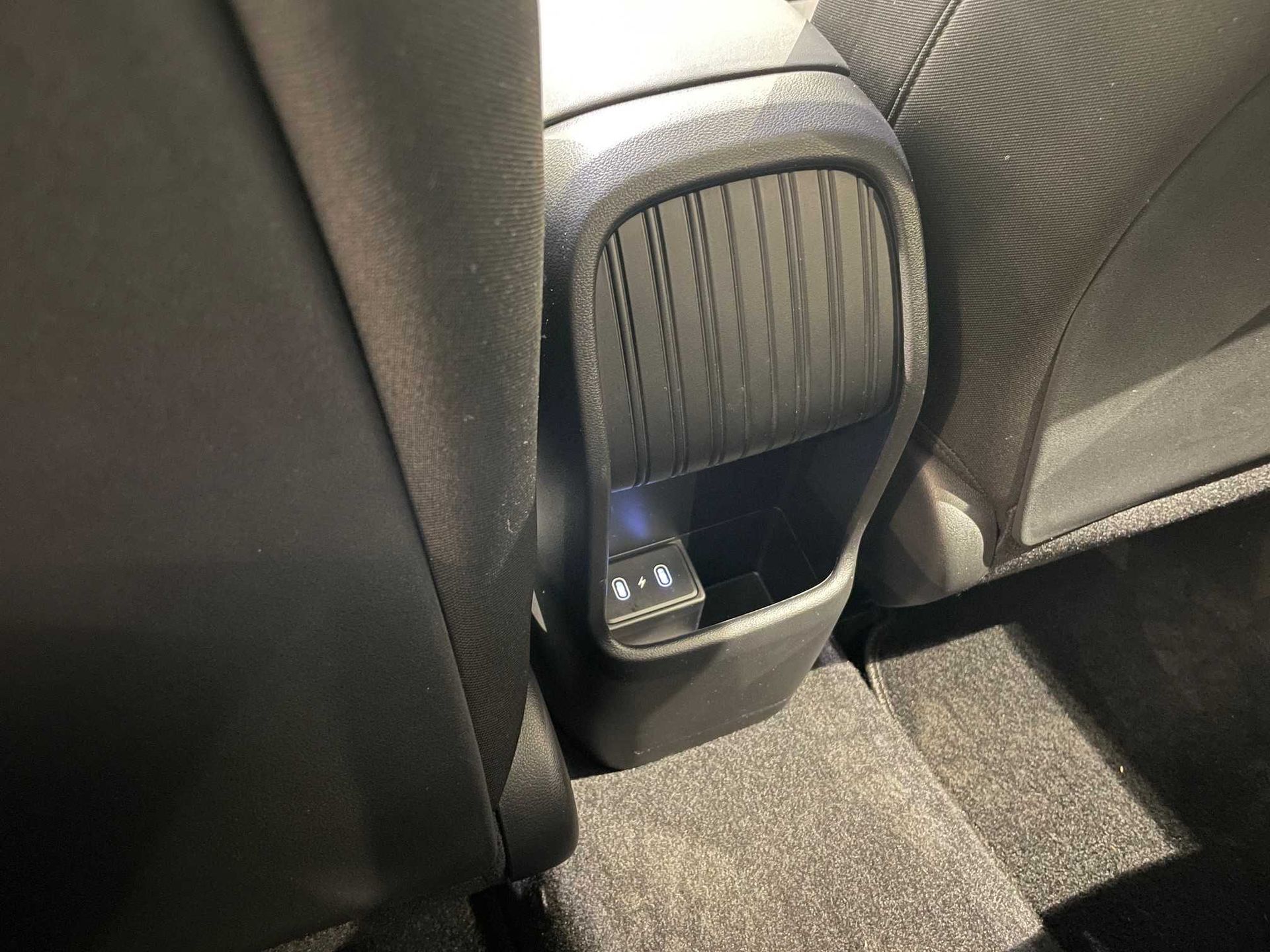 Hyundai Kona 1.6 GDI HEV en Barcelona