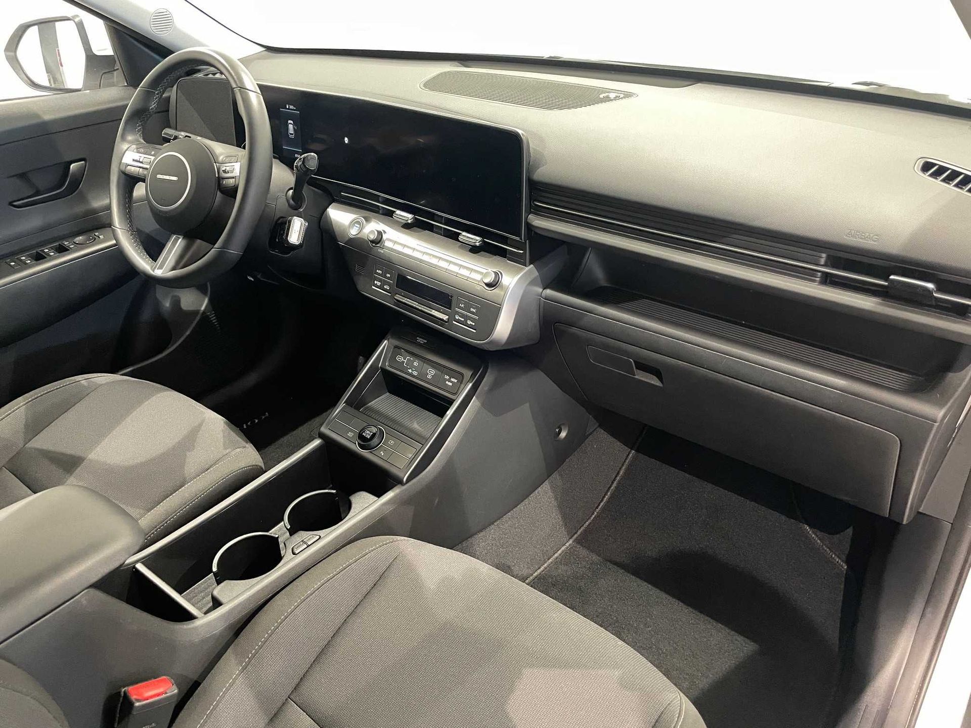 Hyundai Kona 1.6 GDI HEV en Barcelona