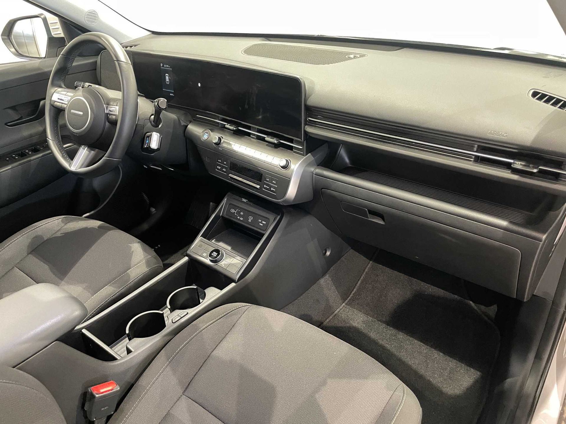 Hyundai Kona 1.6 GDI HEV en Barcelona