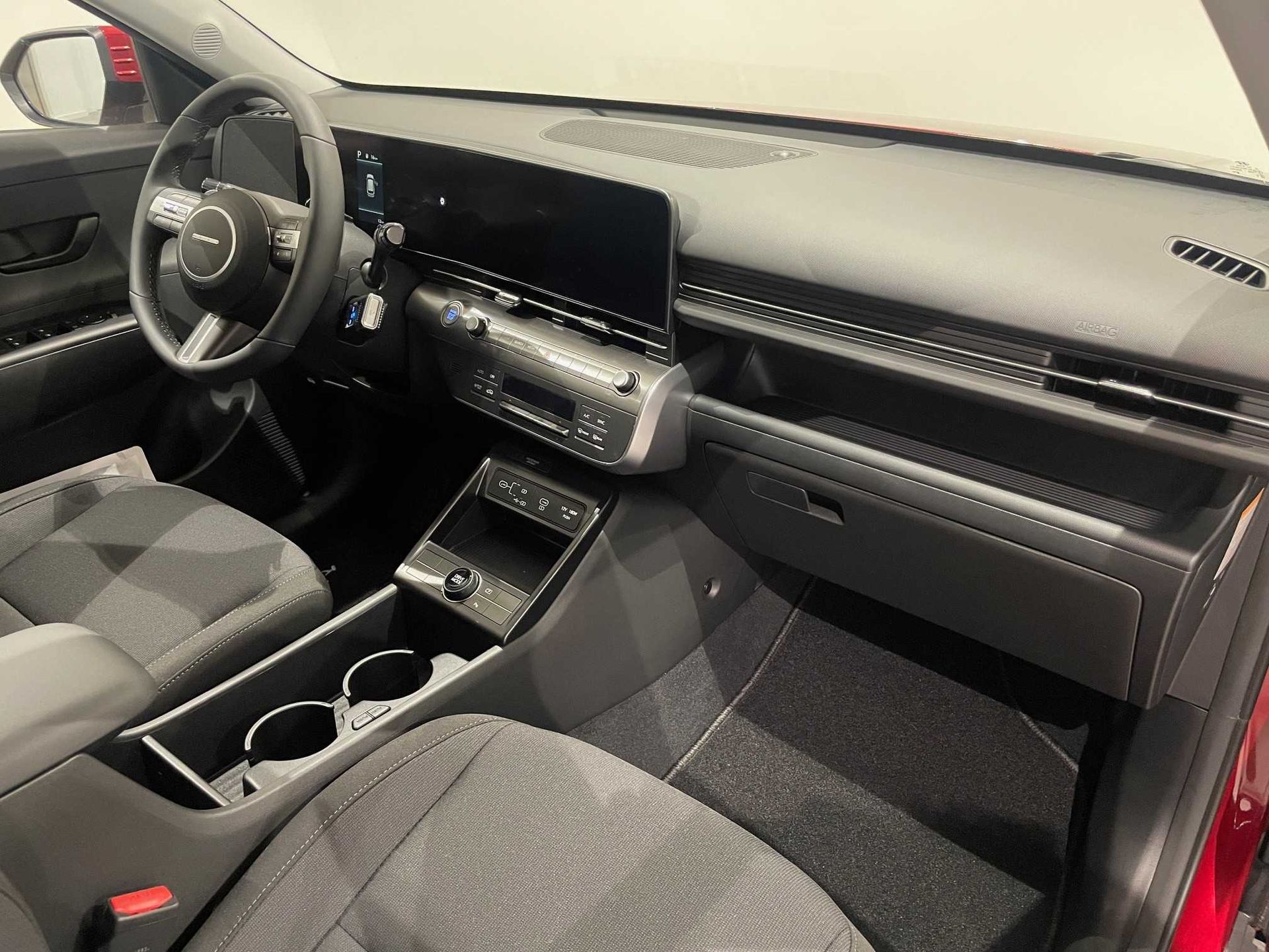 Hyundai Kona 1.6 GDI HEV en Barcelona