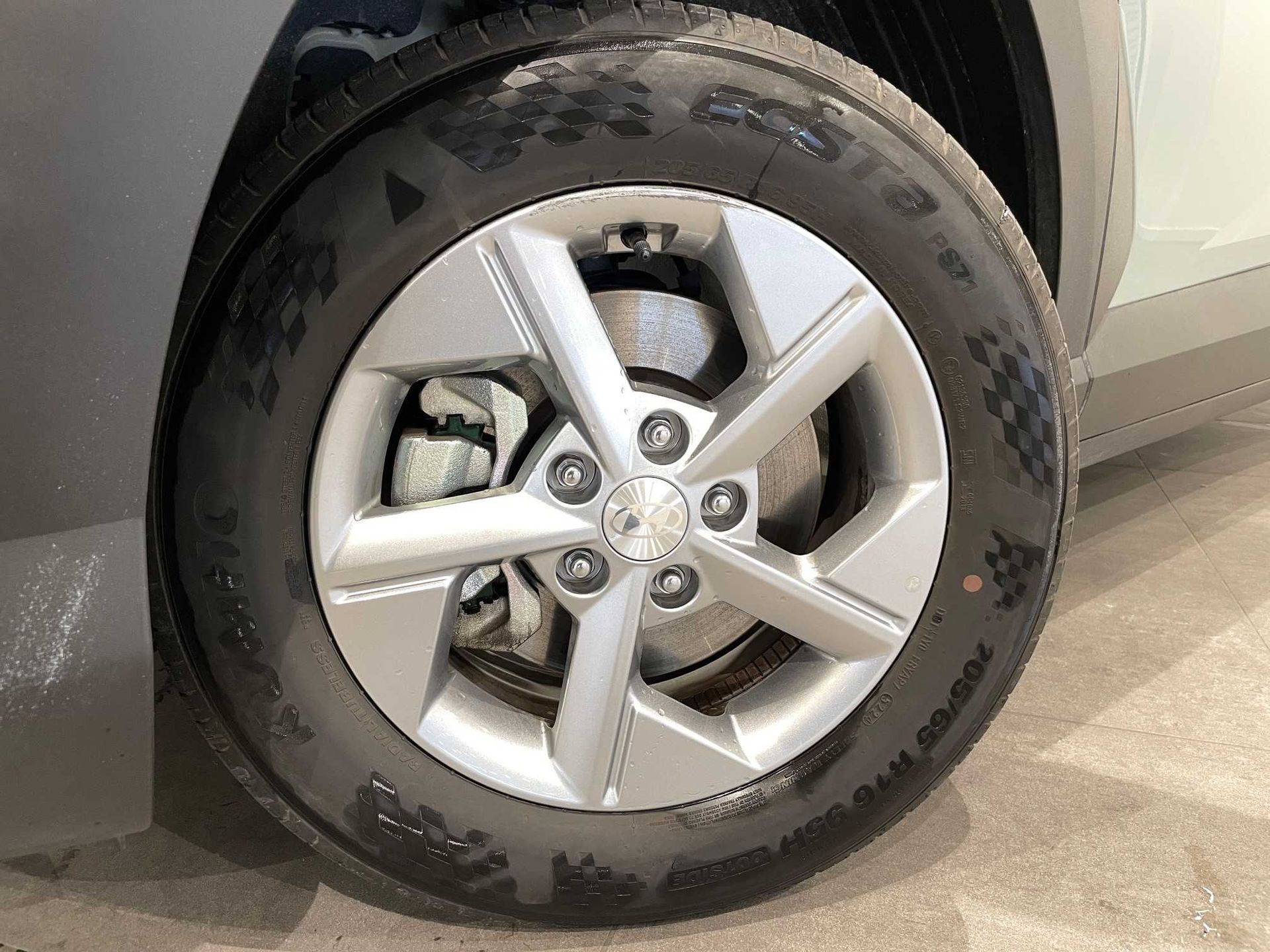 Hyundai Kona 1.6 GDI HEV en Barcelona