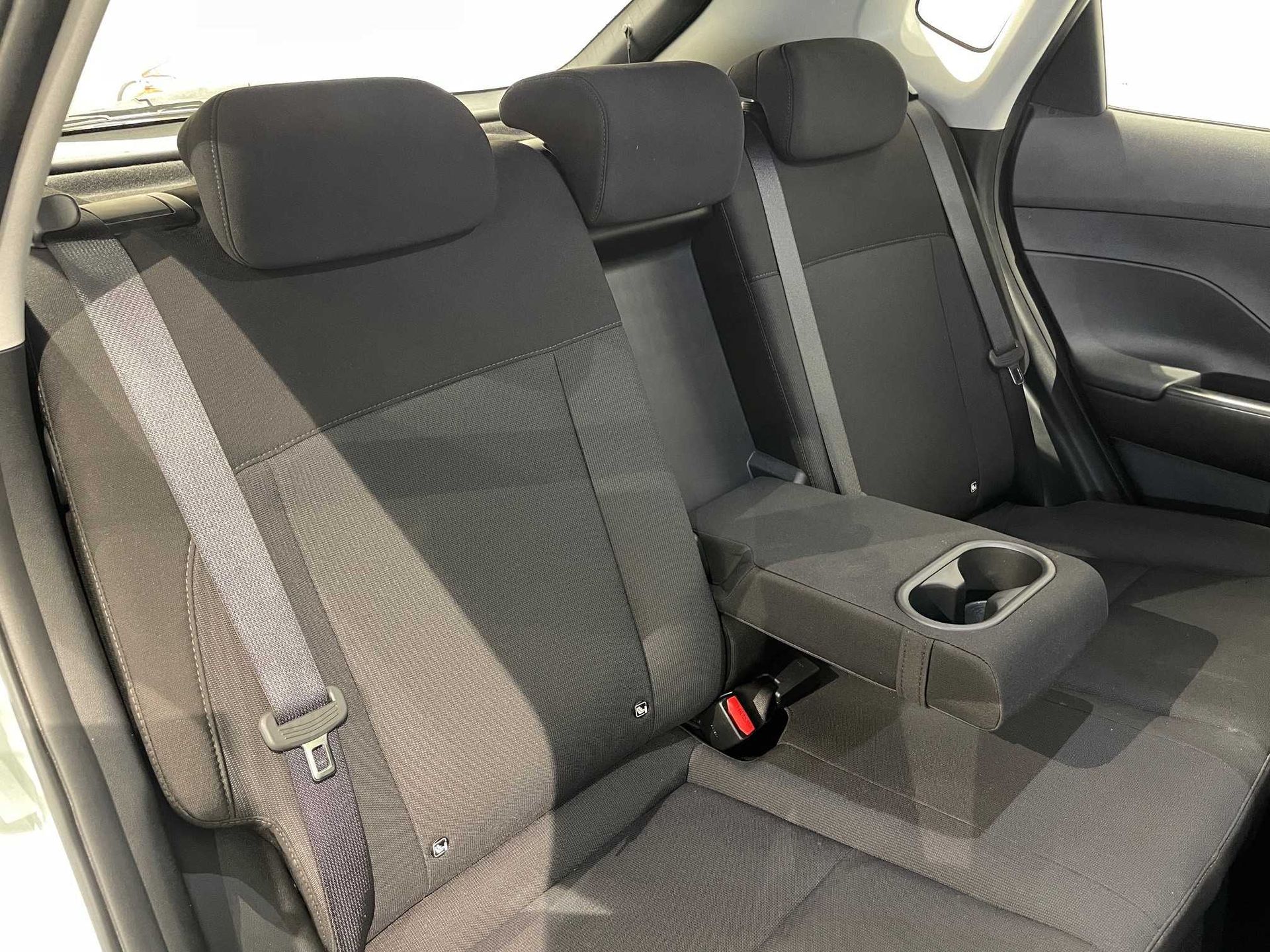 Hyundai Kona 1.6 GDI HEV en Barcelona