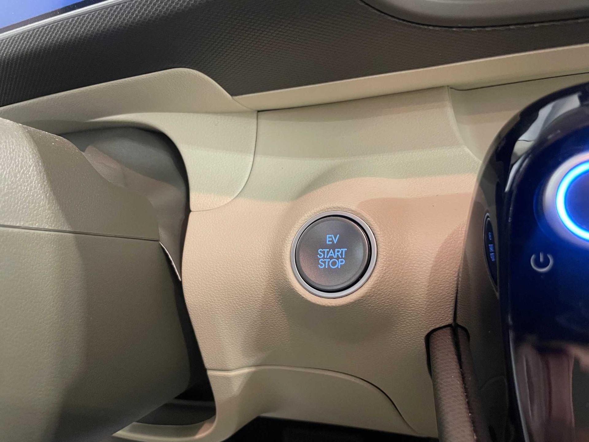 Hyundai Inster 49KWH en Barcelona