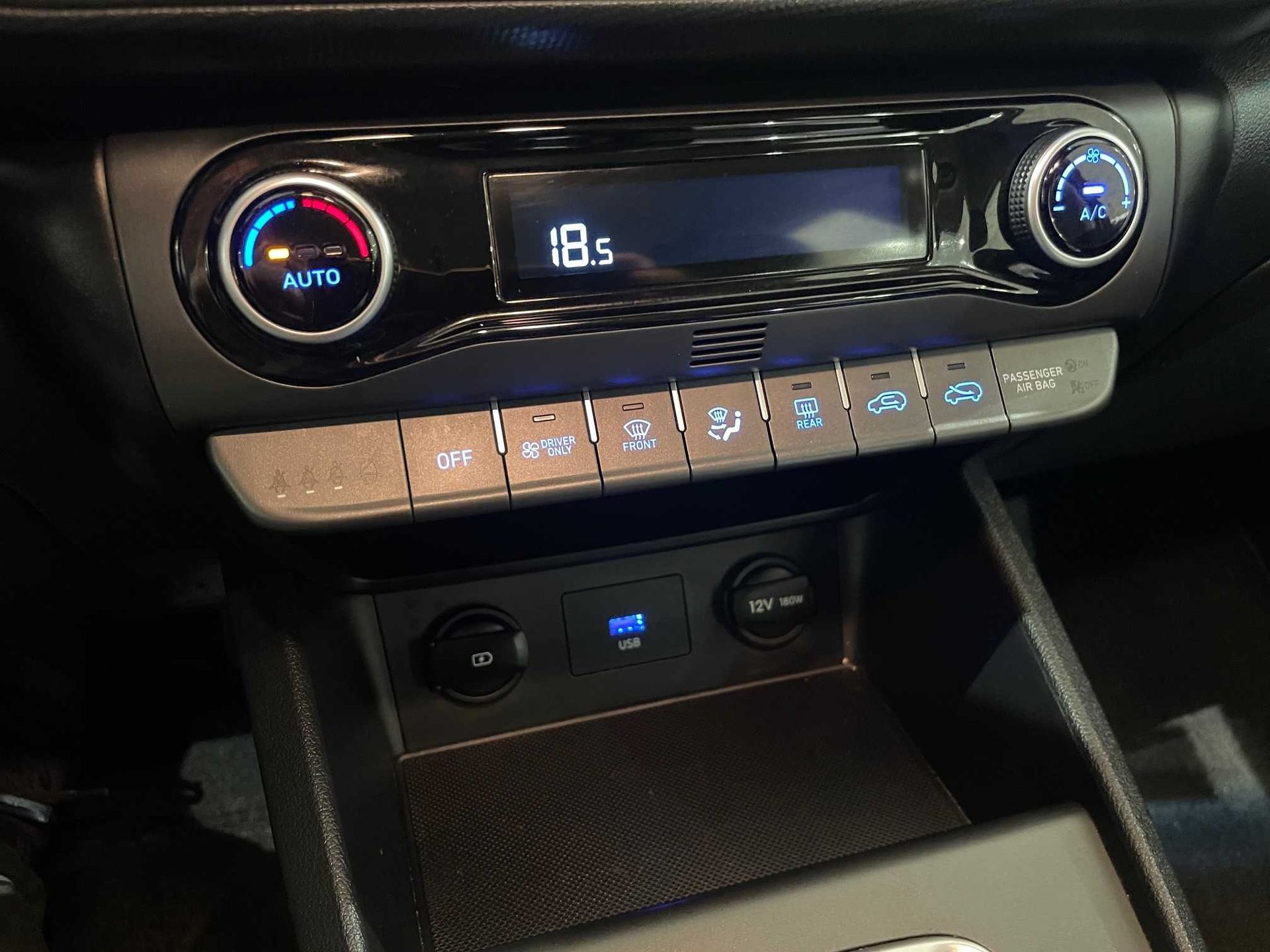 Hyundai Kona 1.6 GDI HEV en Barcelona