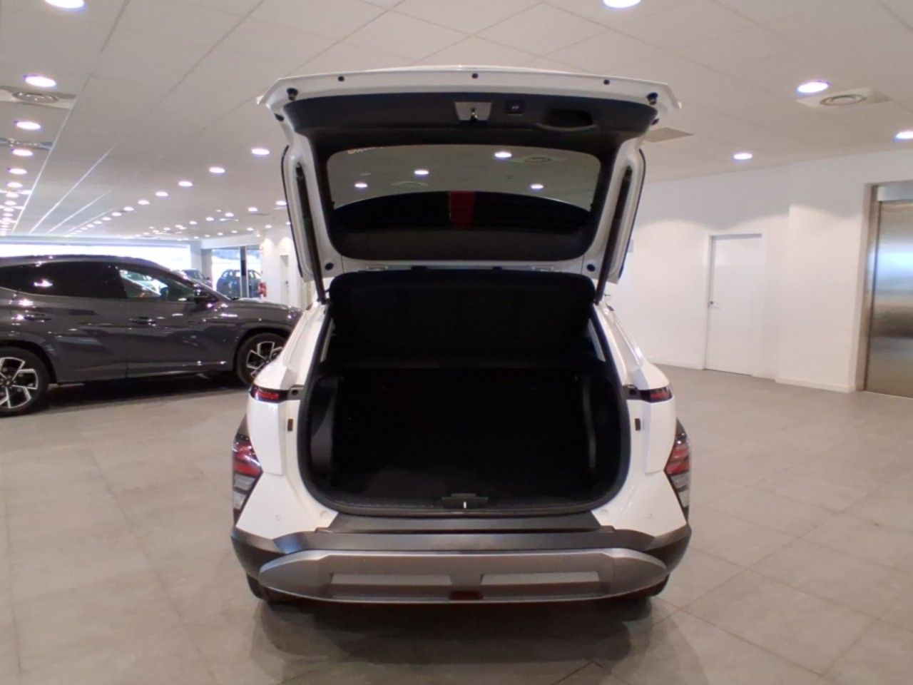 Hyundai Kona 1.6 GDI HEV en Barcelona