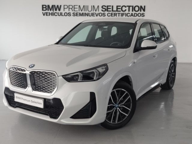 BMW iX1 xDrive30 230 kW (313 CV)